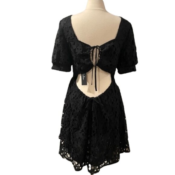 NWT Lulus For a Moment Lace Cut Out Mini Dress Size XL - Picture 4 of 9